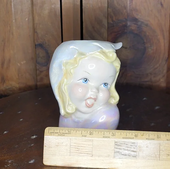 Vintage Ceramic Girl Head Vase - Picture 5 of 12